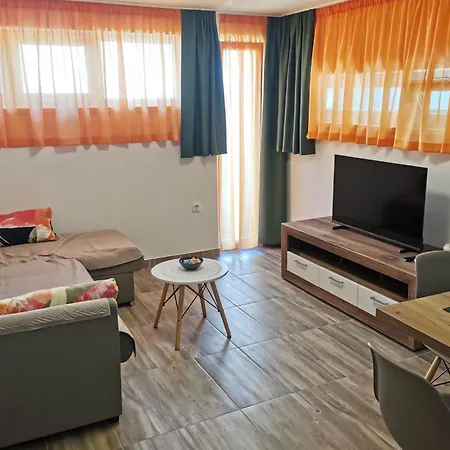 With Parking Space - 24527 Apartment *
