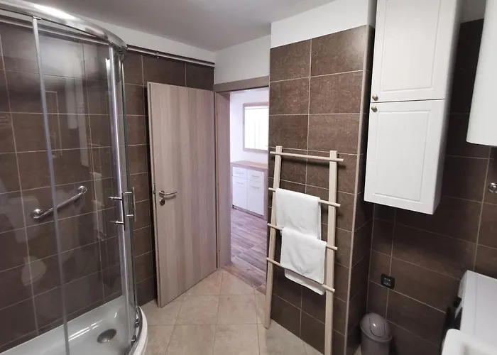 Apartment With Parking Space - 24527 *