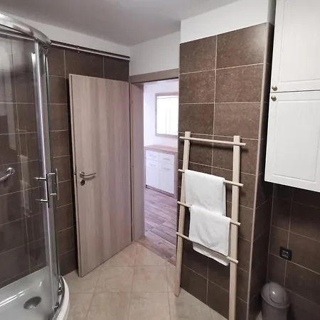 Appartement With Parking Space - 24527 *