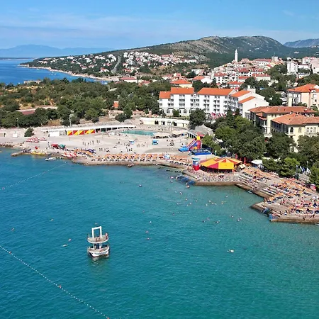 아파트 With Parking Space - 24527