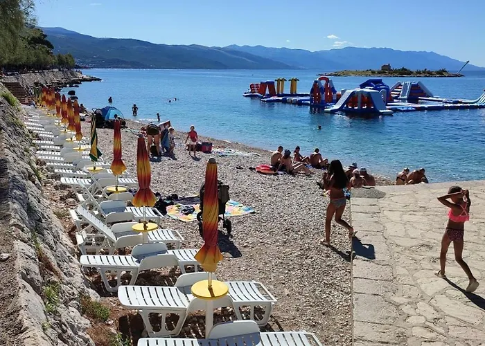 With Parking Space - 24527 노비비노돌스키